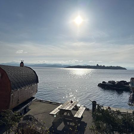 Sjoberg Hotell Og Ferie Leiligheter Østhusvik Esterno foto