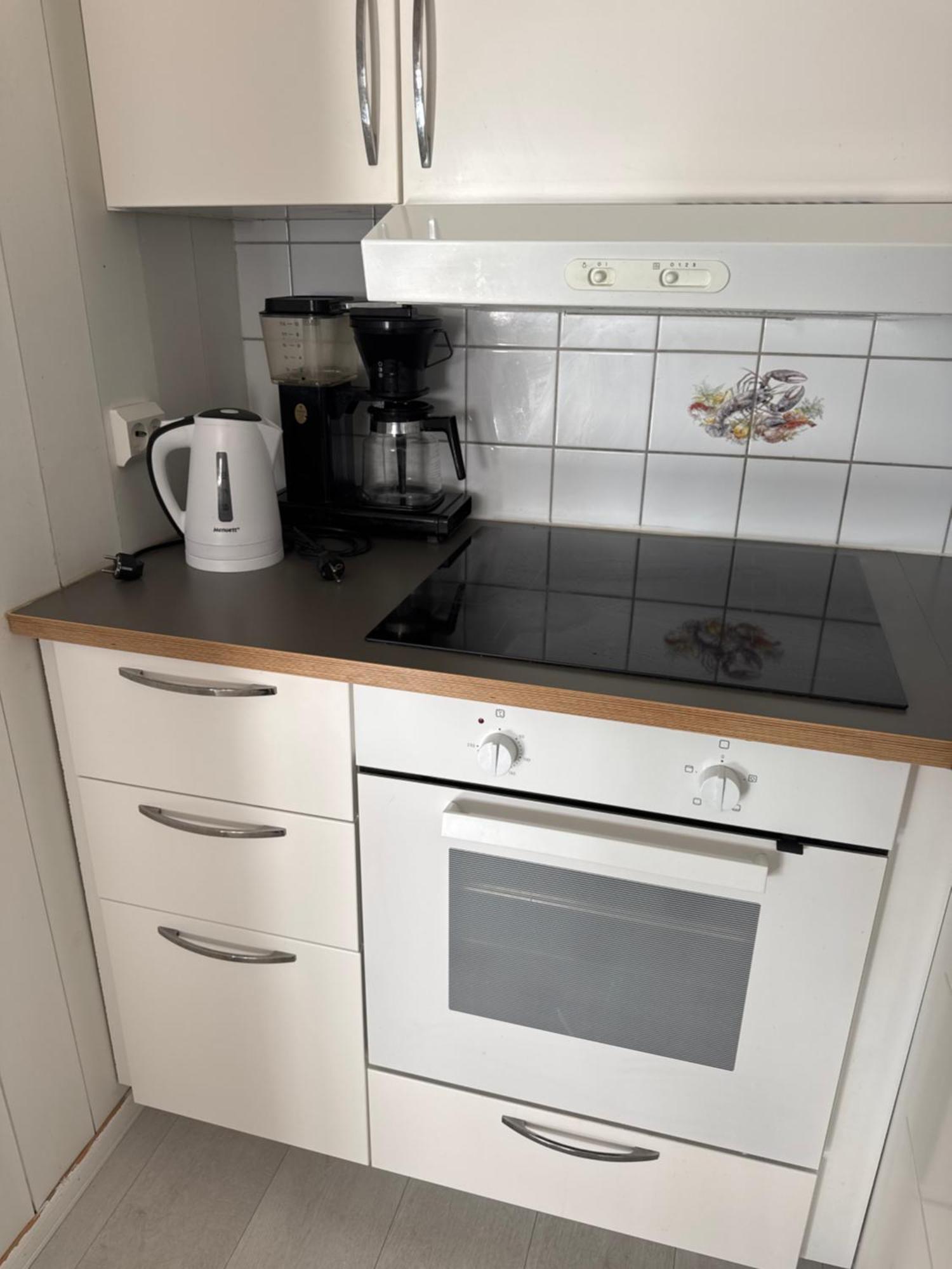 Sjoberg Hotell Og Ferie Leiligheter Østhusvik Esterno foto
